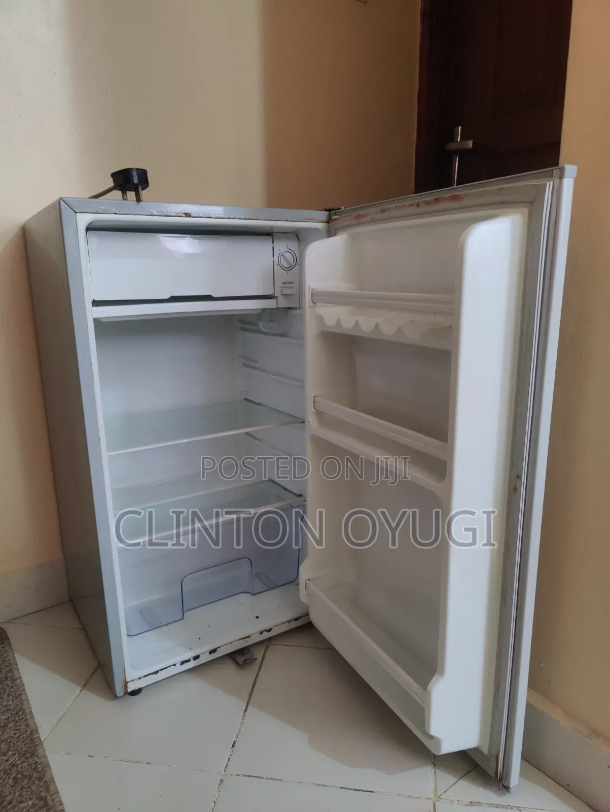 Ramtons Mini Fridge