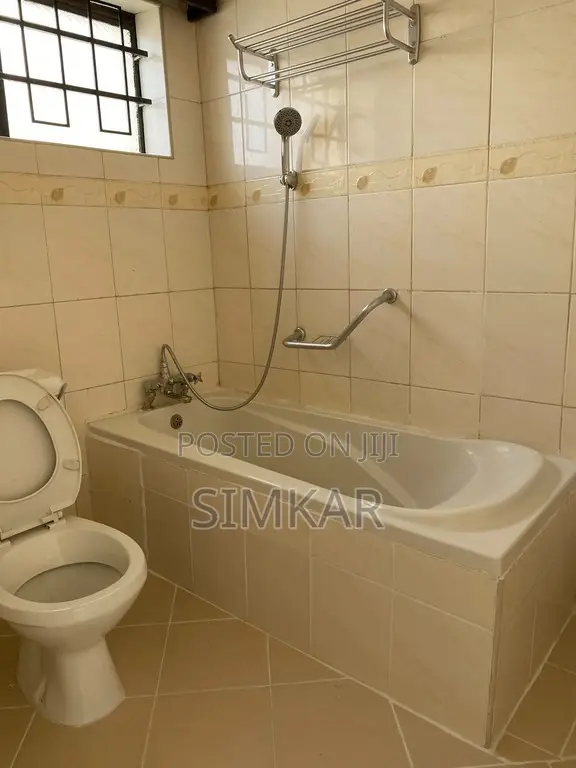 3bdrm Apartment in East Church Rd, Raphta Road Area for sale