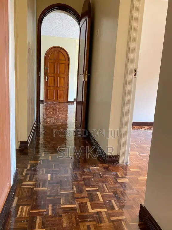 3bdrm Apartment in East Church Rd, Raphta Road Area for sale