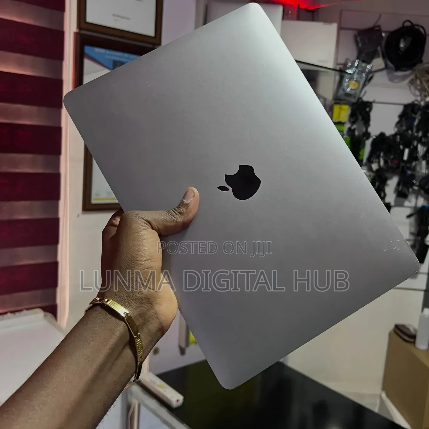 Laptop Apple MacBook 2018 16GB Intel Core i5 SSD 256GB