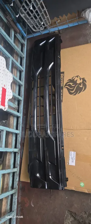 Isuzu Frr90(slyqueen) Front Grill