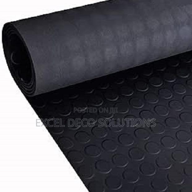 4mm Rubber Coin Mat Roll – Heavy Commercial Flooring (Per Meter