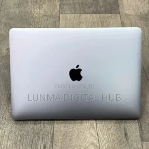 Laptop Apple MacBook 2018 16GB Intel Core i7 SSD 512GB