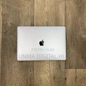 Laptop Apple MacBook 2018 16GB Intel Core i7 SSD 512GB