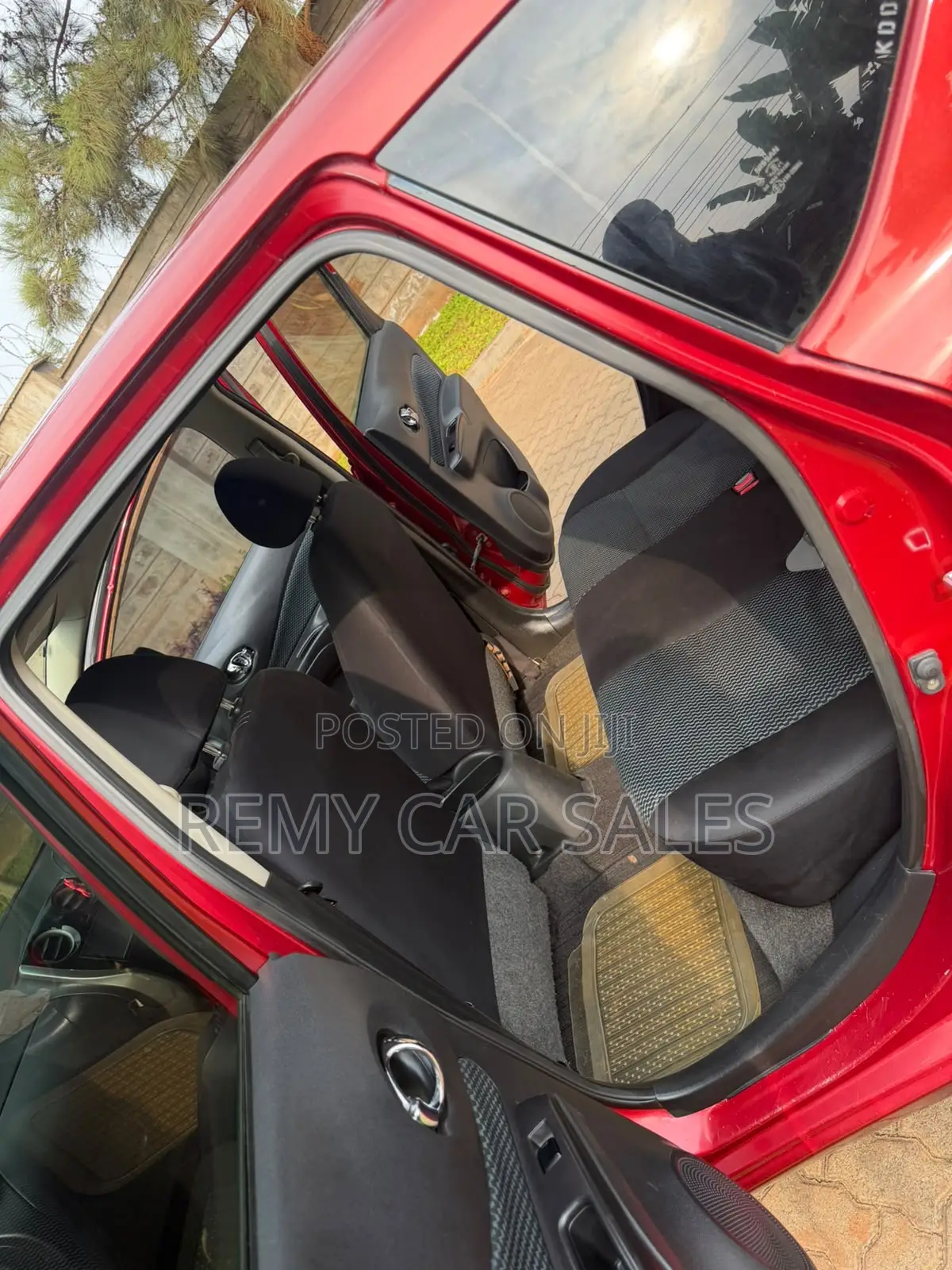 Nissan Note 2014 Red
