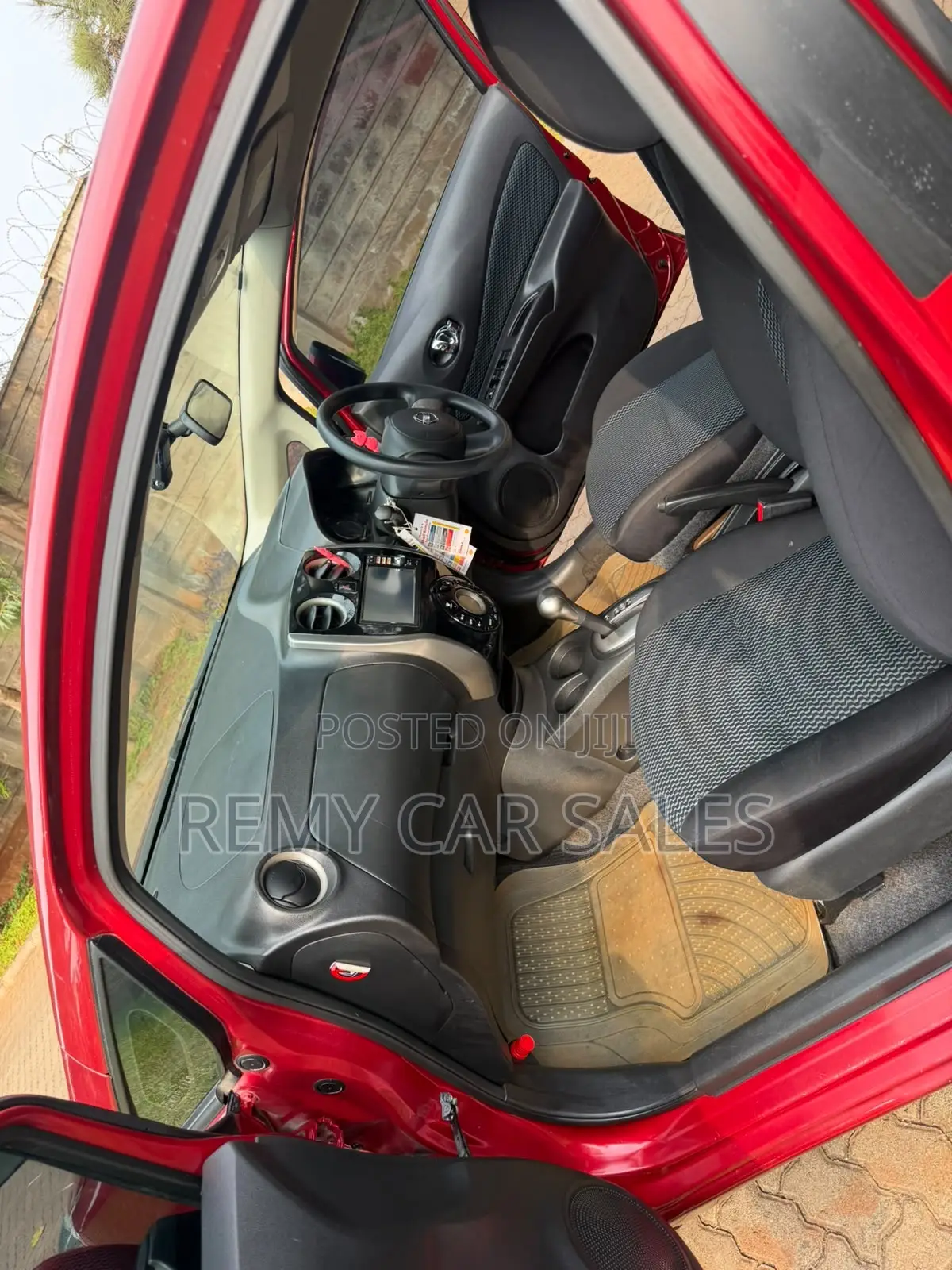 Nissan Note 2014 Red