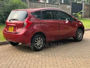 Nissan Note 2014 Red