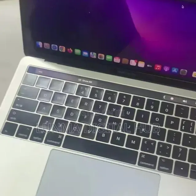 Laptop Apple MacBook 2019 8GB Intel Core i5 SSD 256GB