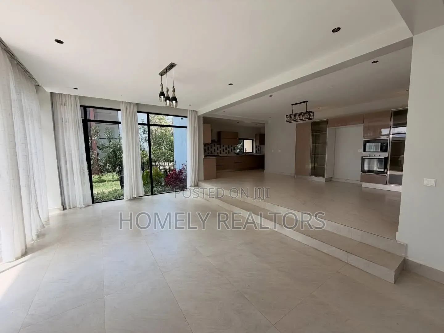 5bdrm Mansion in Nairobi, Karen for rent