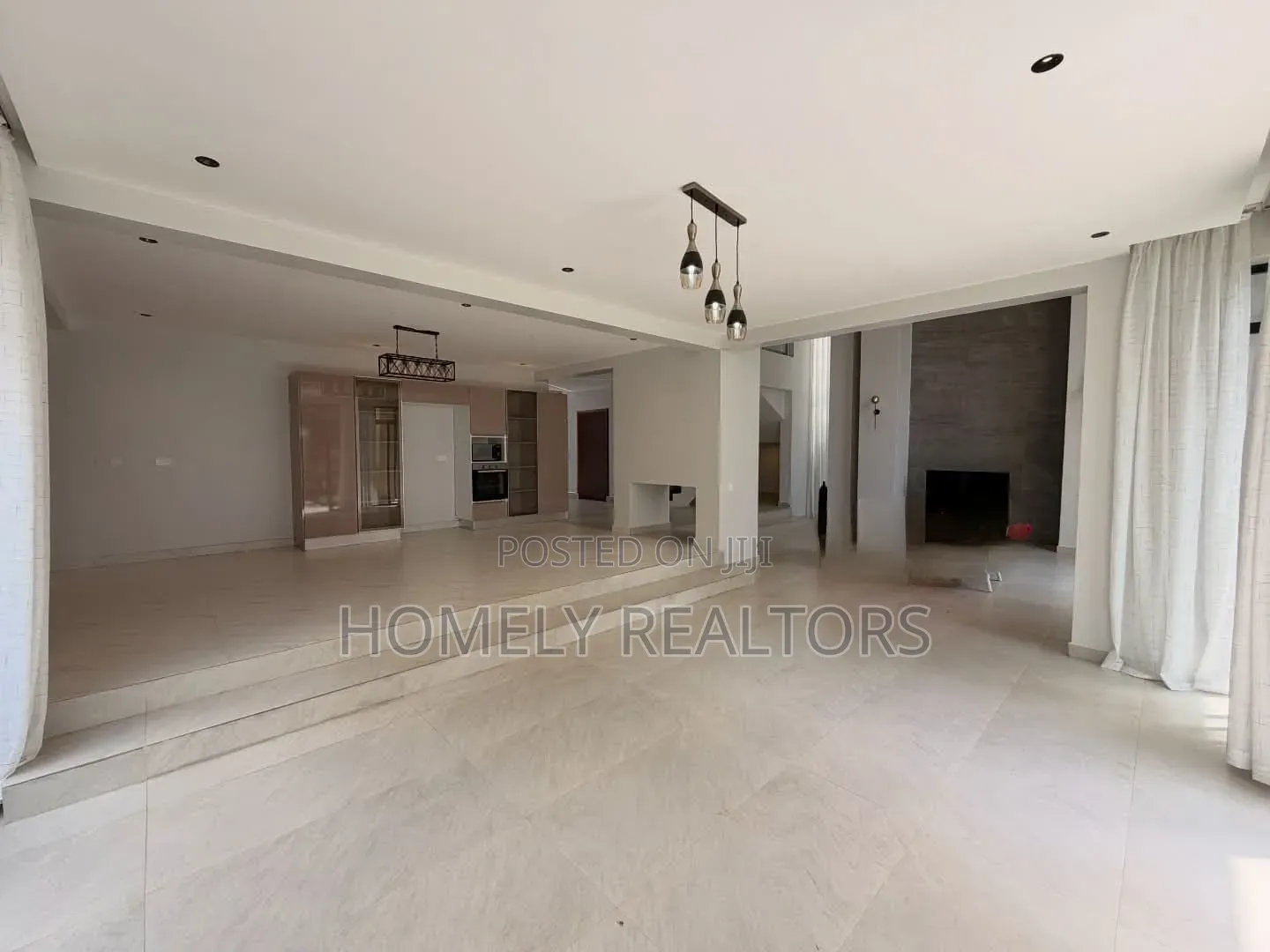 5bdrm Mansion in Nairobi, Karen for rent