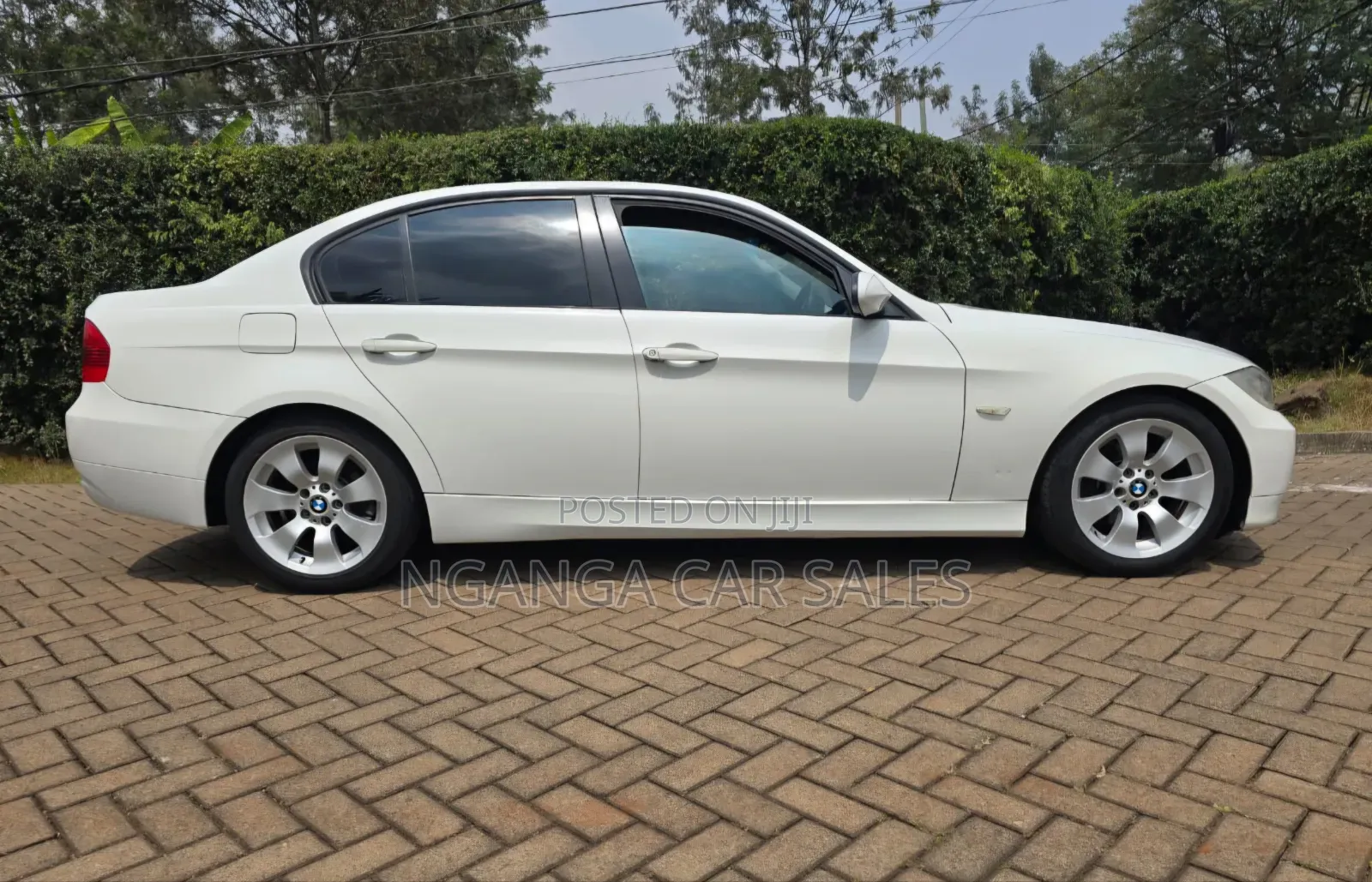 BMW 318i 2006 White