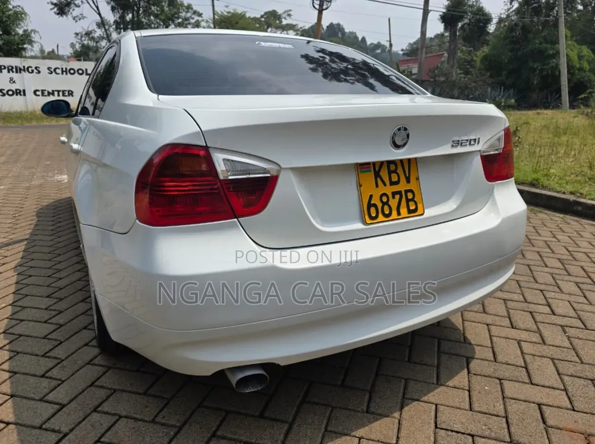 BMW 318i 2006 White