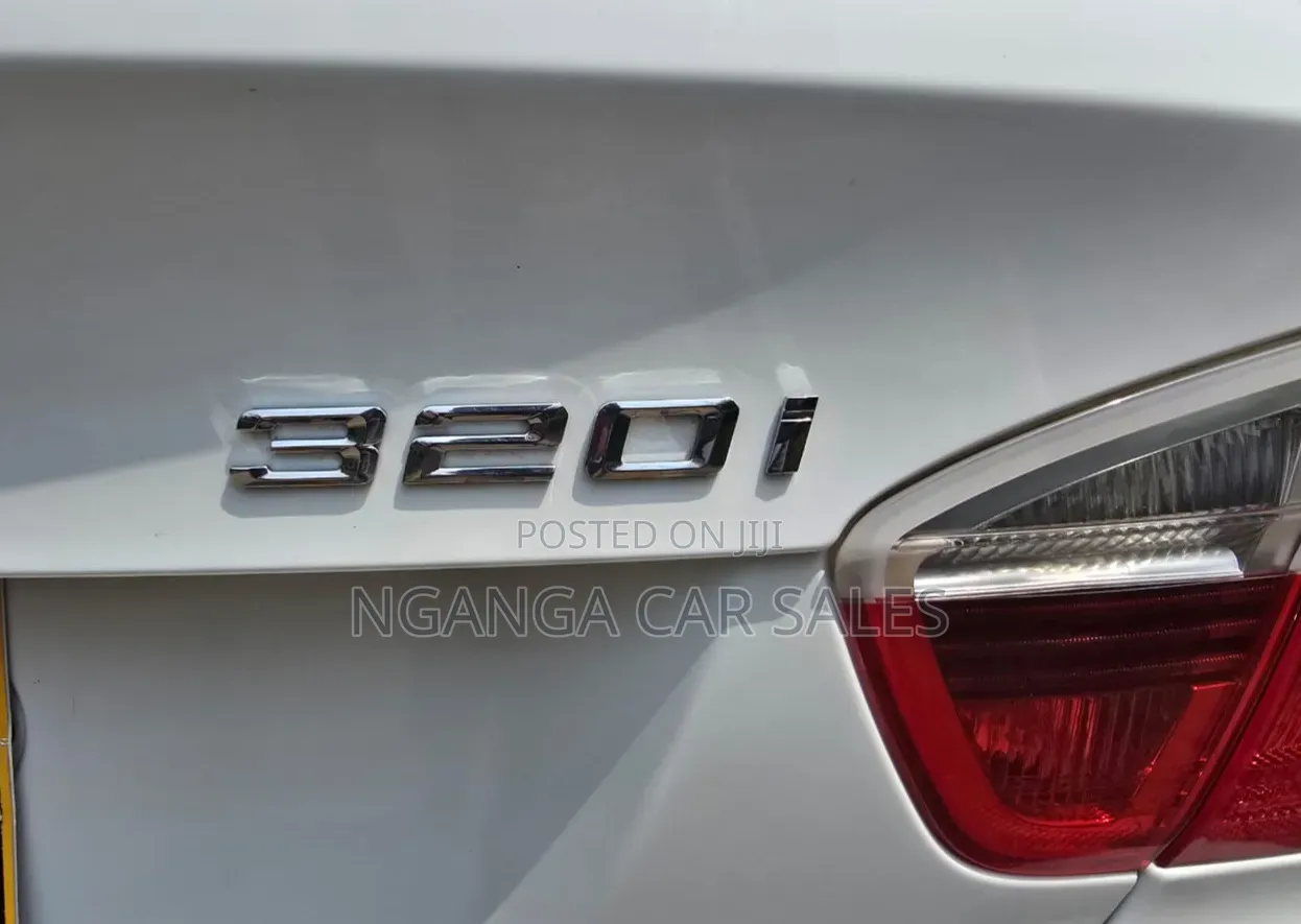 BMW 318i 2006 White