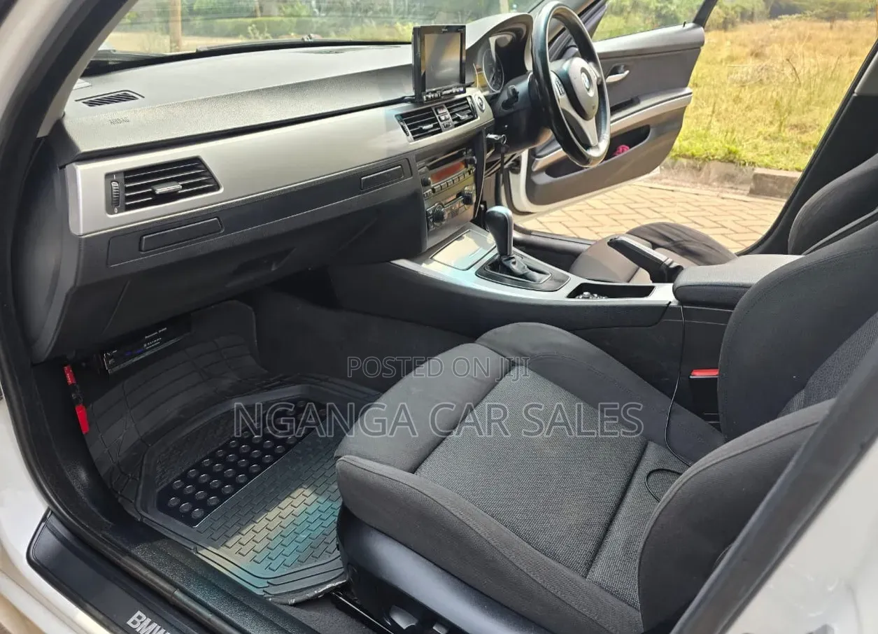 BMW 318i 2006 White