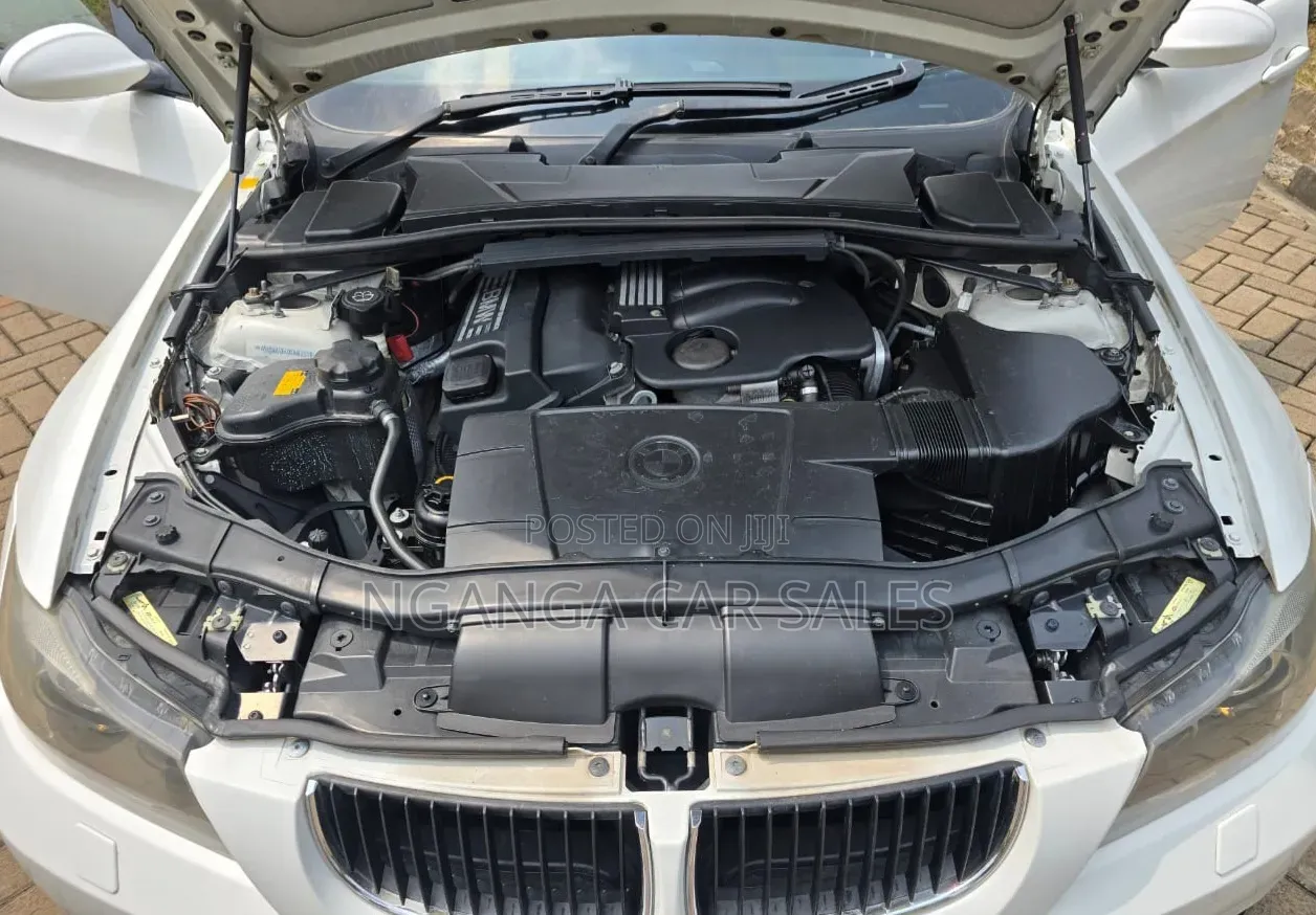BMW 318i 2006 White
