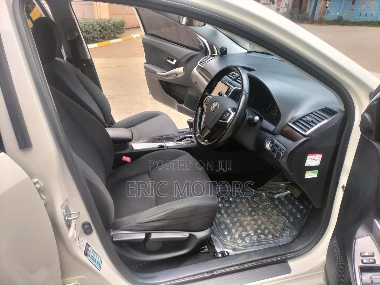 Toyota Premio 2019 Pearl