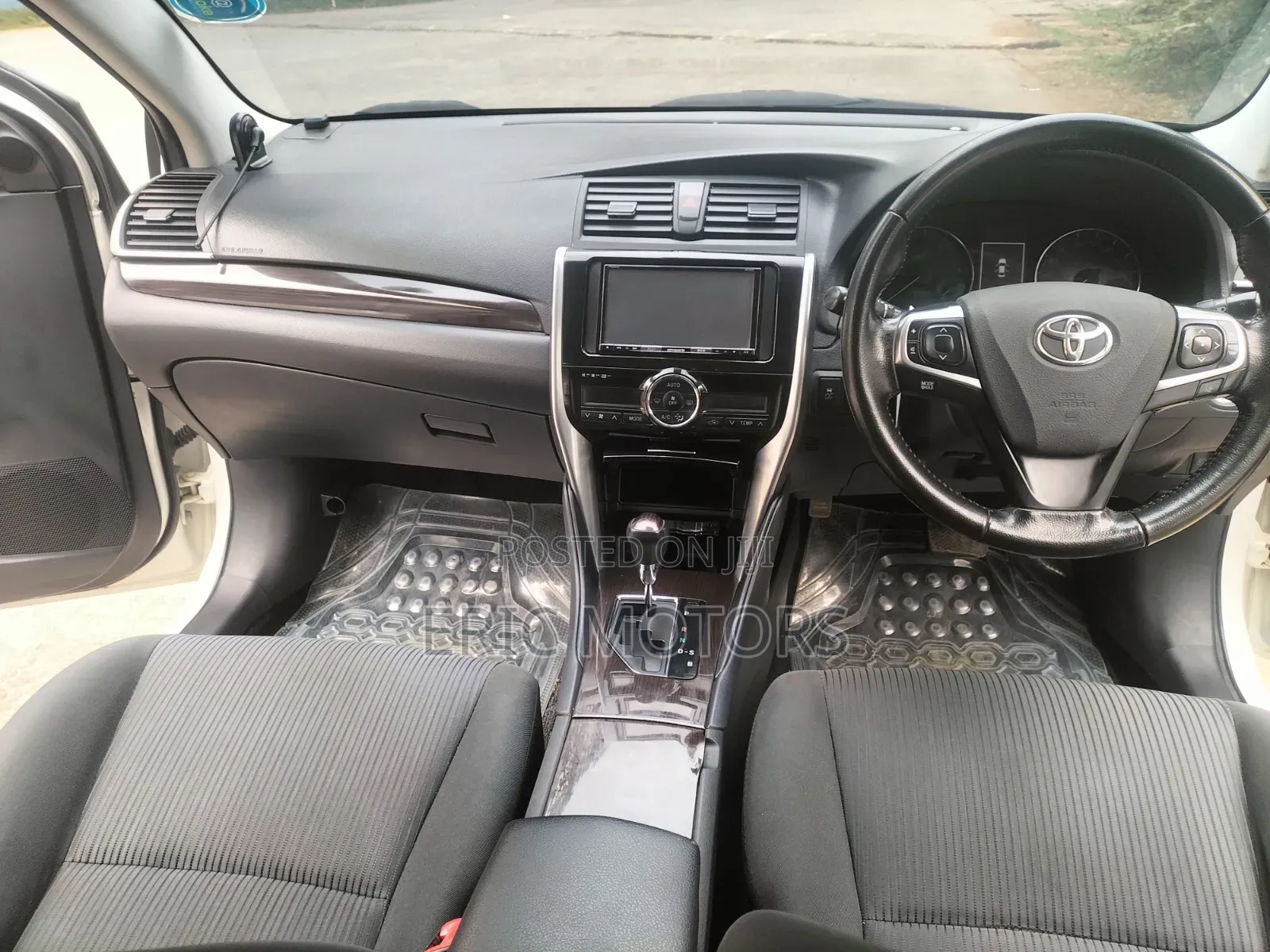 Toyota Premio 2019 Pearl