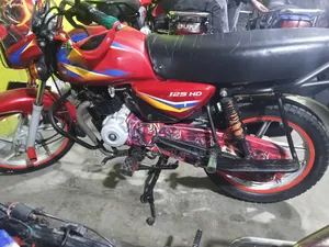 Bajaj Boxer 125 2025 Red