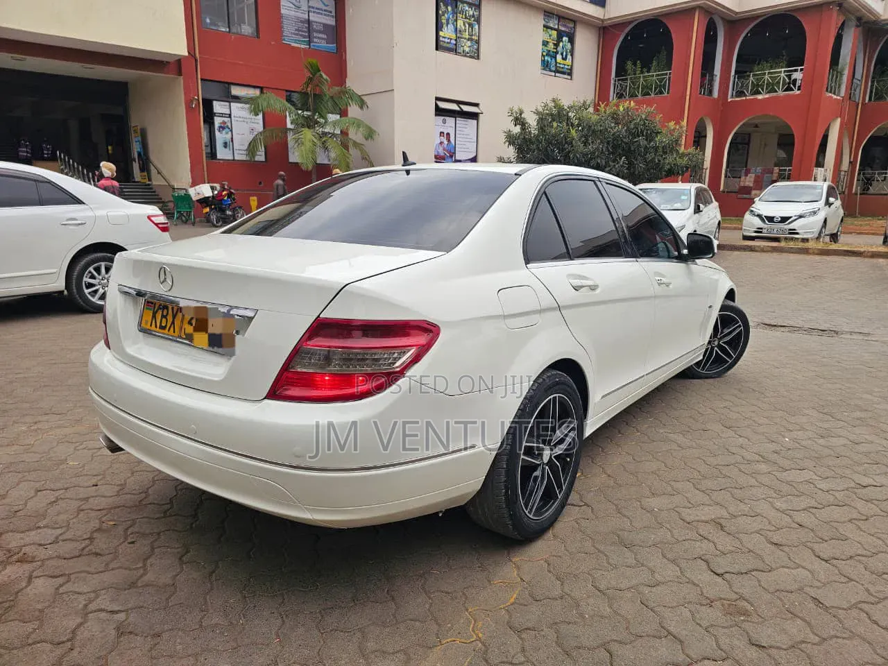 Mercedes-Benz C200 2008 White