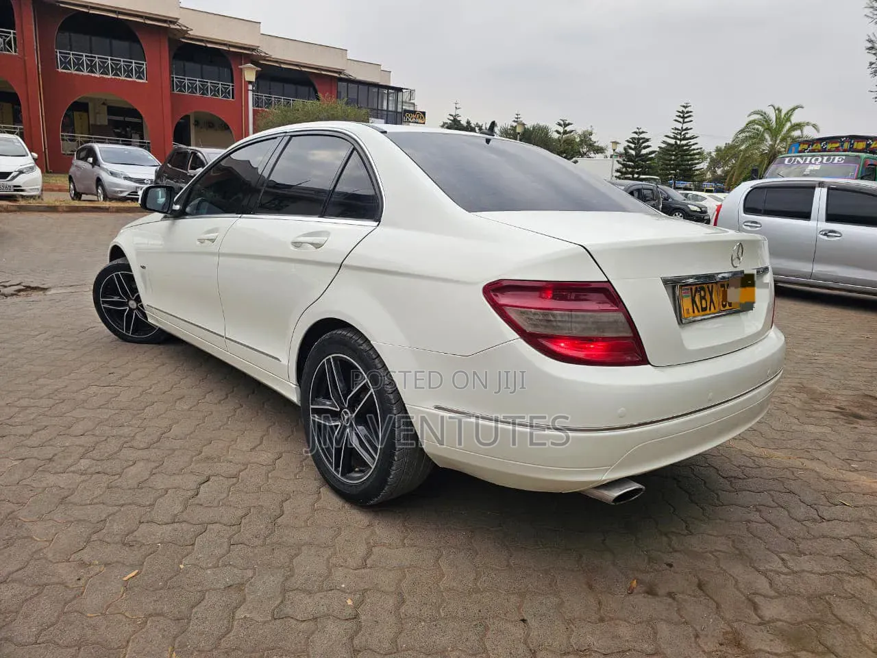 Mercedes-Benz C200 2008 White