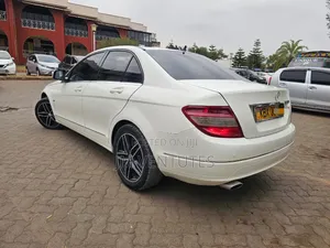 Mercedes-Benz C200 2008 White