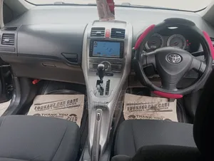 Toyota Auris 2009 Black