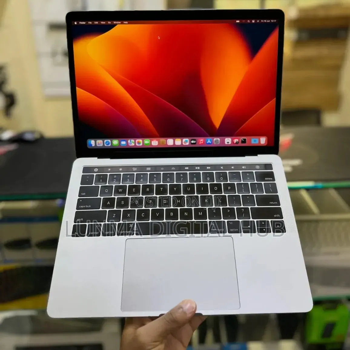 Laptop Apple MacBook 2019 16GB Intel Core i7 SSD 512GB