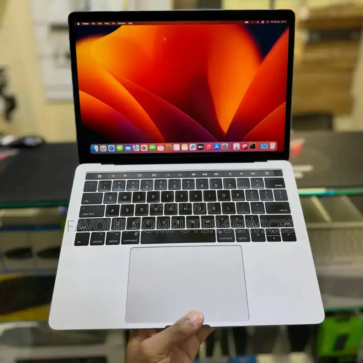 Laptop Apple MacBook 2019 16GB Intel Core i7 SSD 512GB