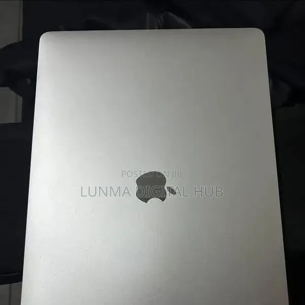 Laptop Apple MacBook 2019 16GB Intel Core i5 SSD 256GB