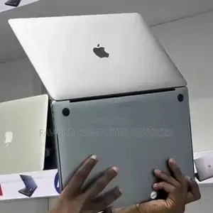 Laptop Apple MacBook 2019 16GB Intel Core i5 SSD 256GB