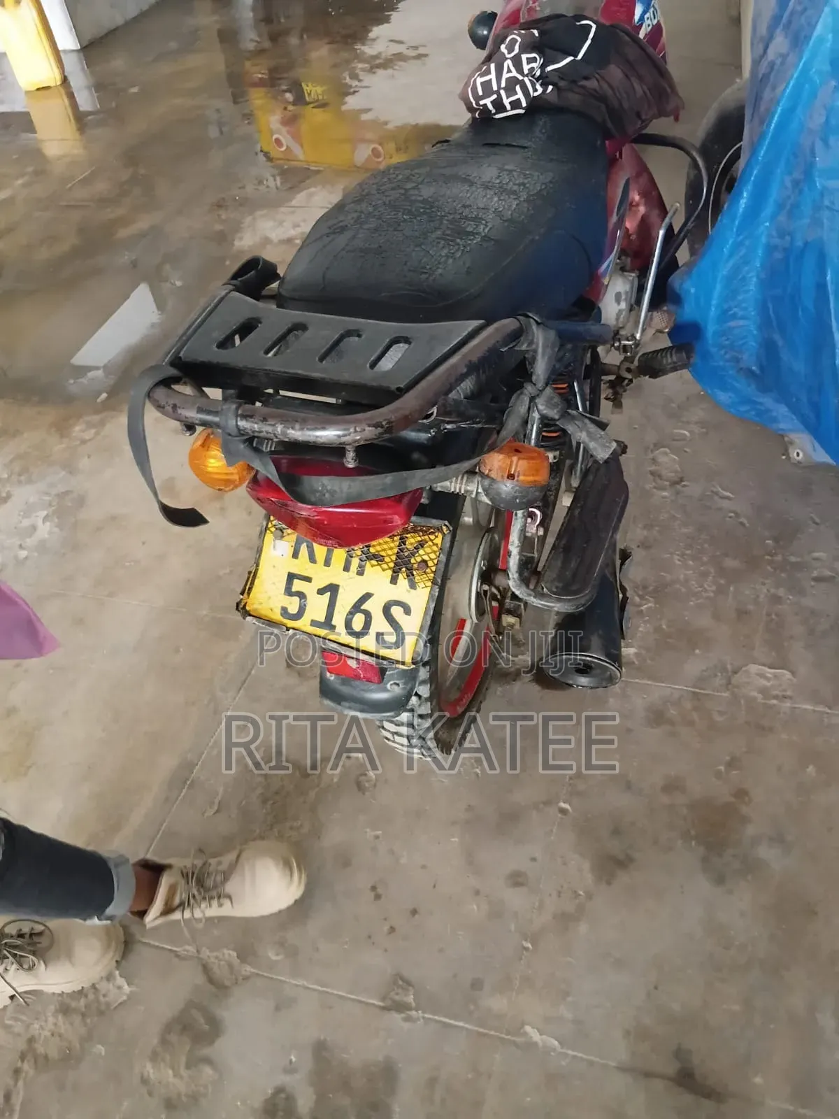 Bajaj Boxer 125 2022 Red