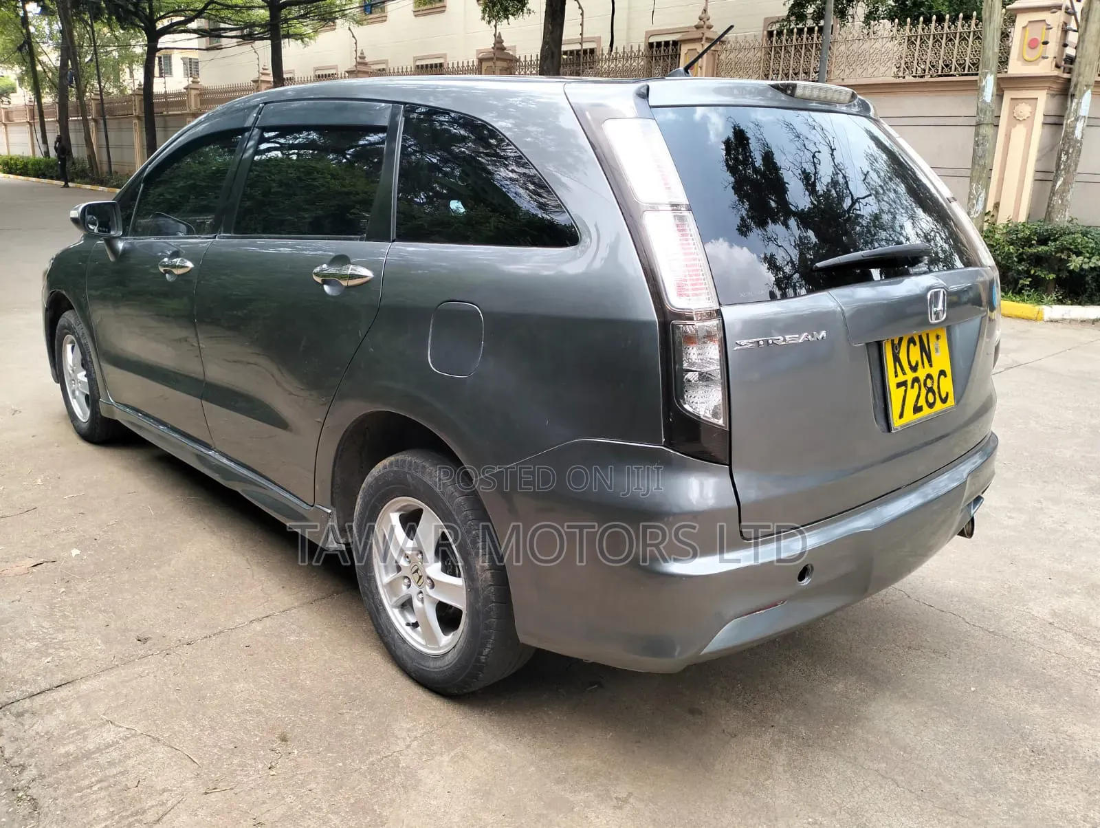 Honda Stream 2010 Gray