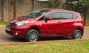Nissan Note 2014 Red