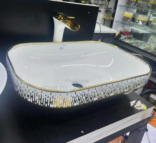 Upendo Countertop Basin - main view