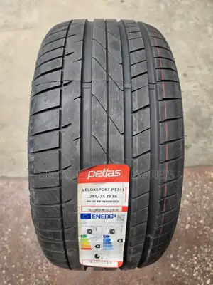 255 /35 R19 Petlas Tires (Turkey