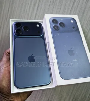 New Apple iPhone 17 Pro Max 256 GB Blue