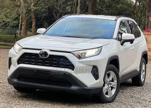 Toyota RAV4 2020 White