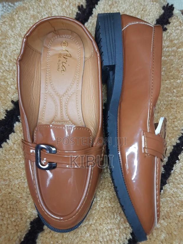 Designer Sport Shoes - thumbnail 2