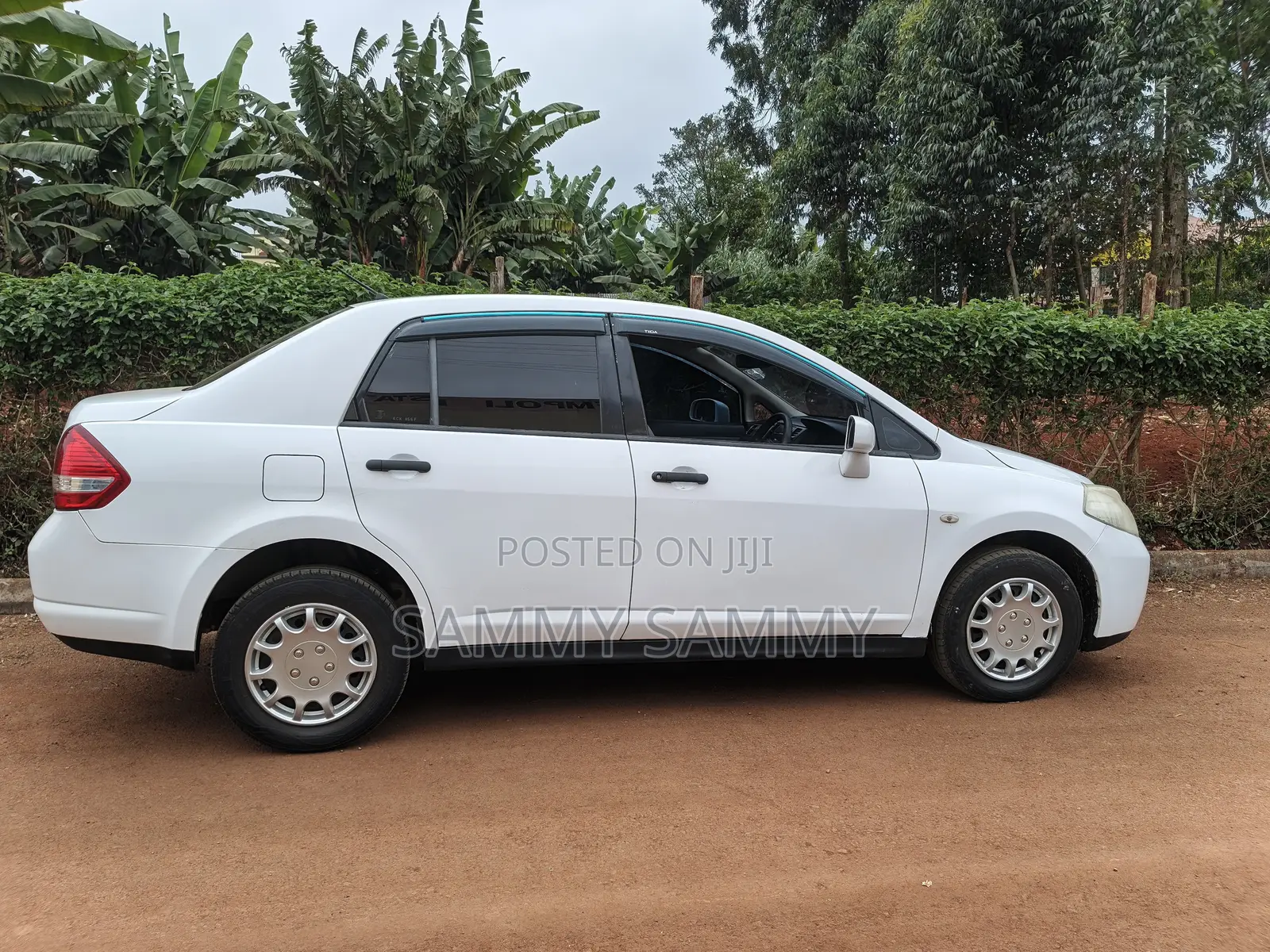 Nissan Tiida 1.5L 16V 2009 White