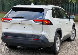 Toyota RAV4 2020 White
