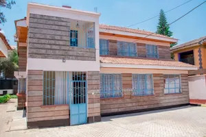 Furnished 8bdrm Maisonette in Katani for sale