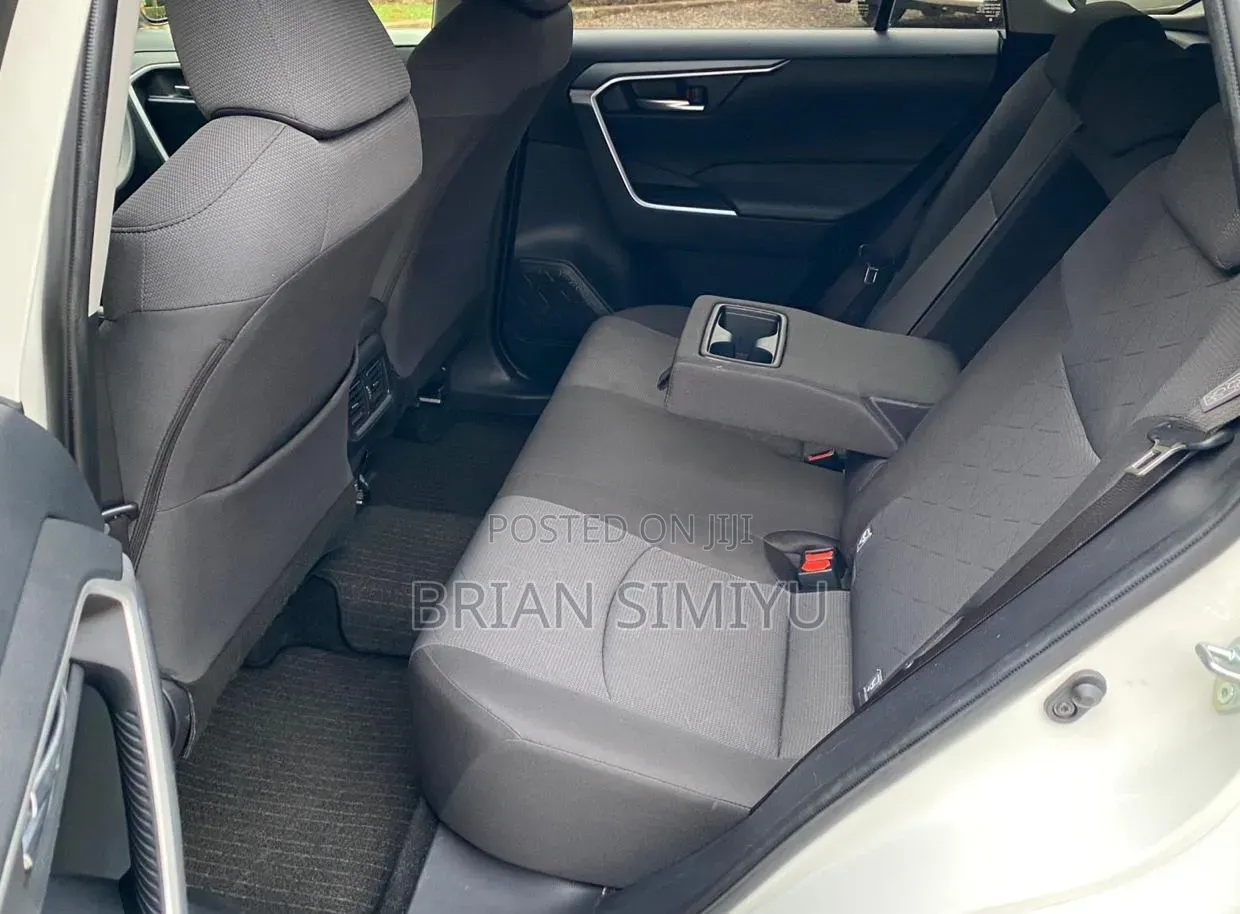 Toyota RAV4 2020 White