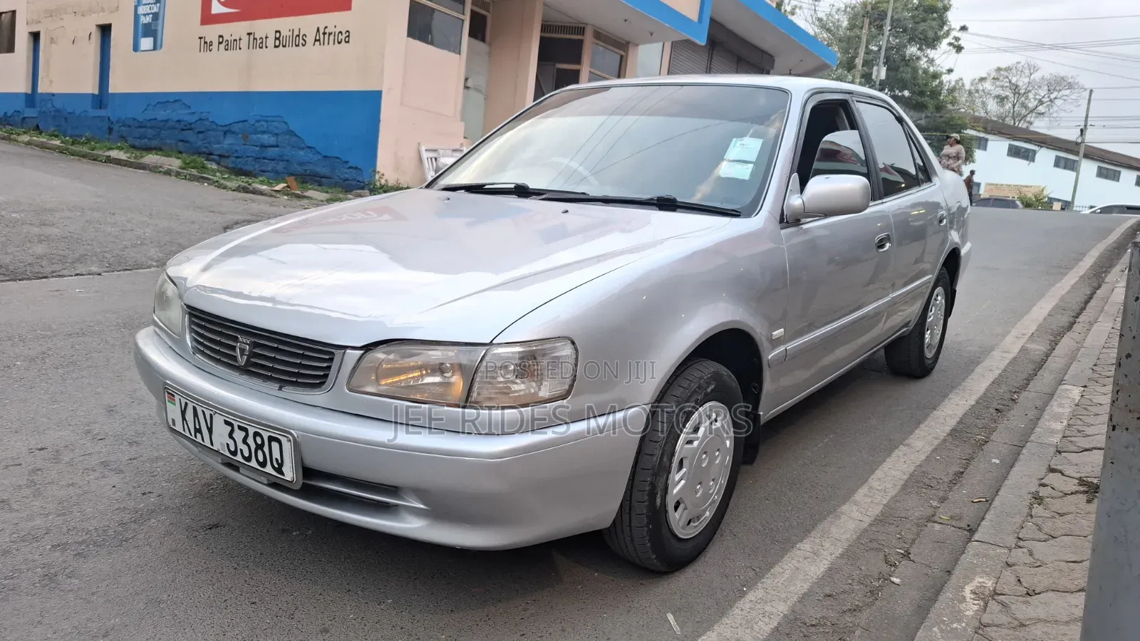Toyota Corolla 2000 Silver