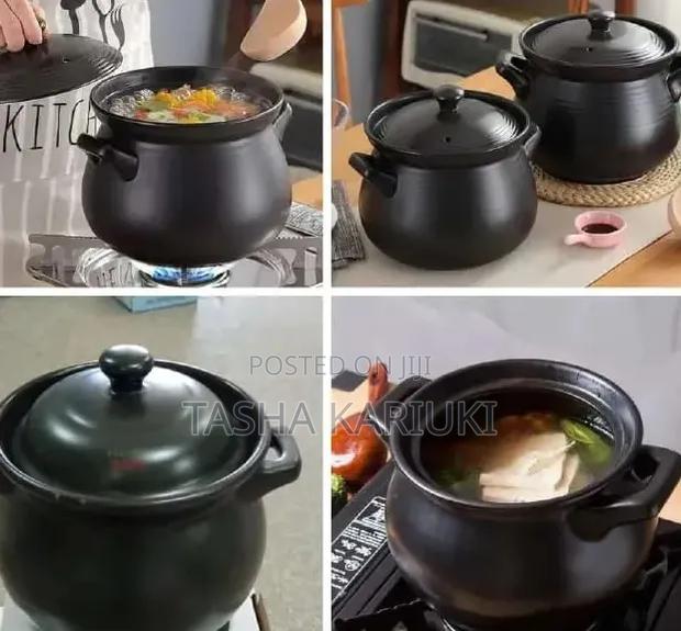 Porcelain Cooking Pot* 
Porcelain Is Harder, Denser, and Durable.