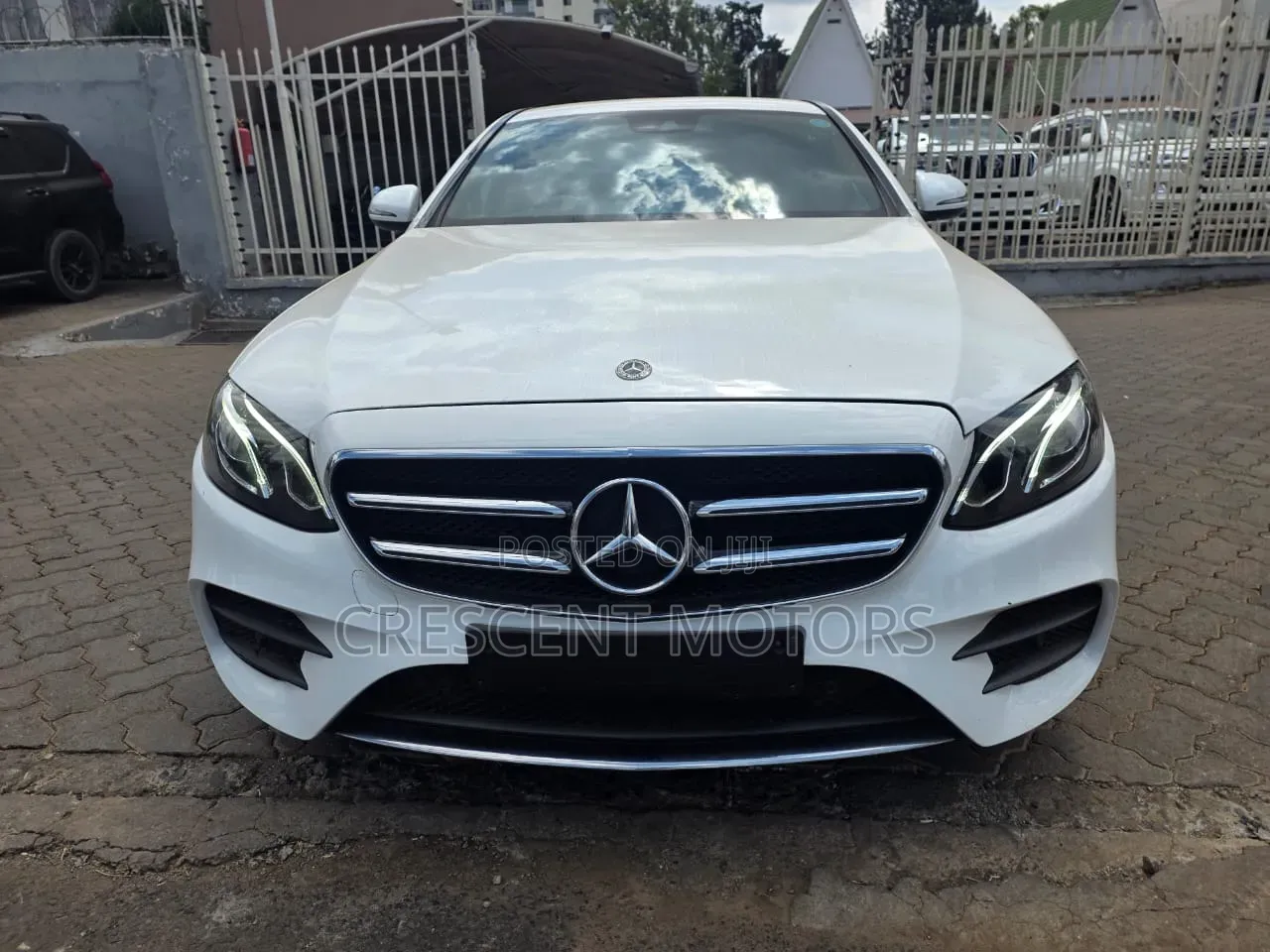 Mercedes-Benz E220 2019 White