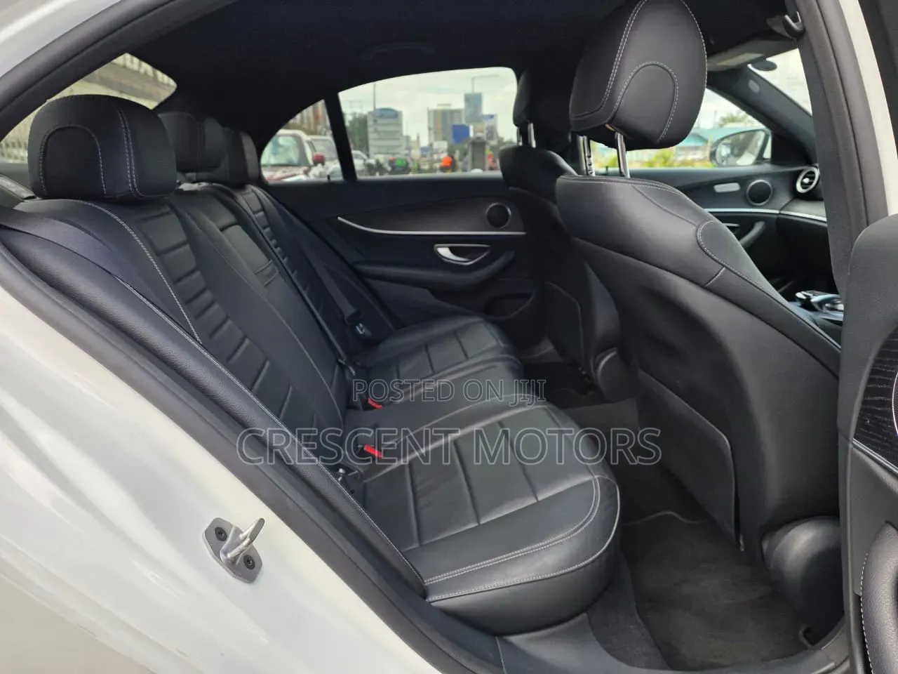 Mercedes-Benz E220 2019 White
