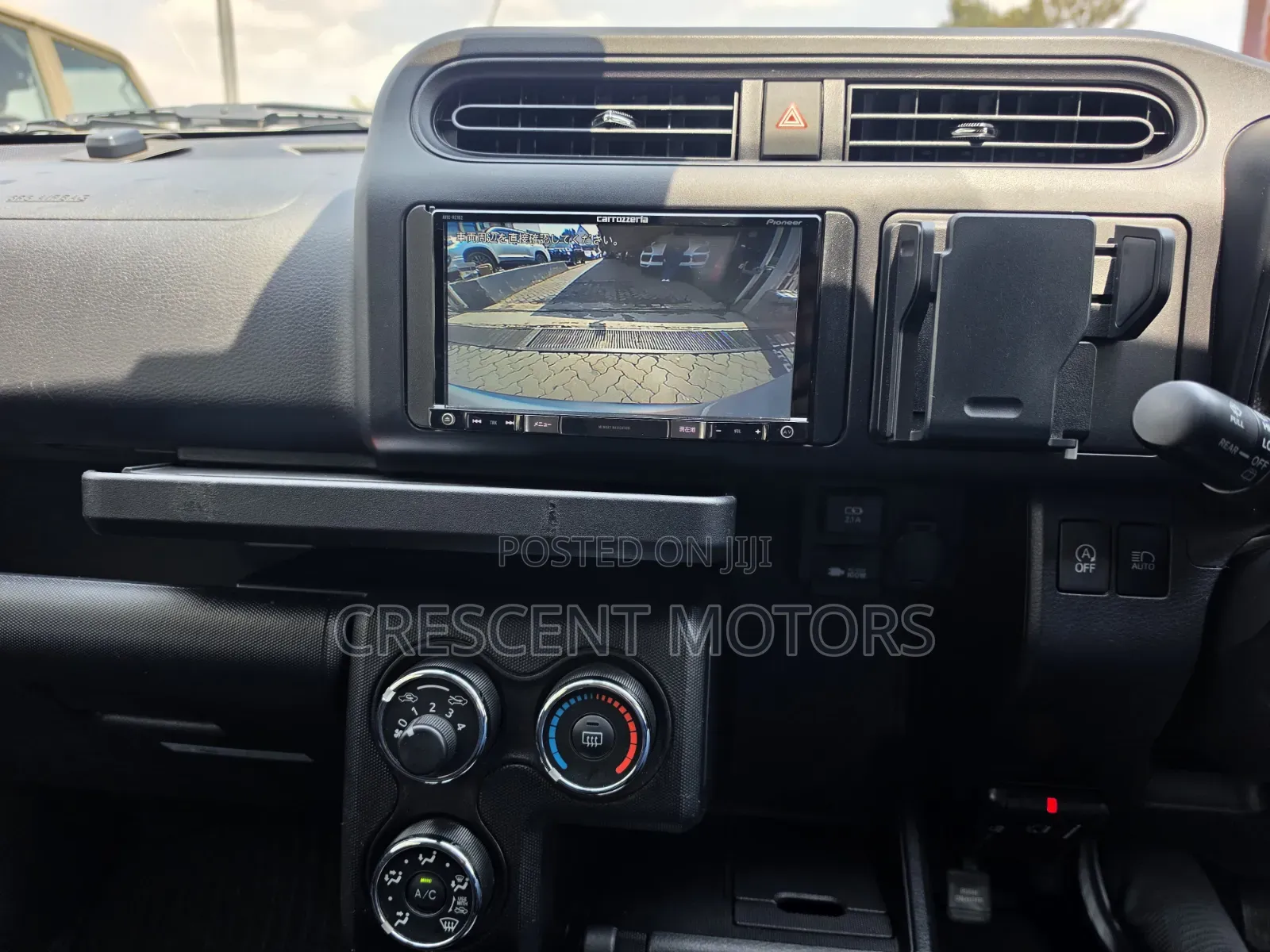 Mercedes-Benz E220 2019 White