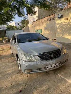 Toyota Crown 2006 Silver