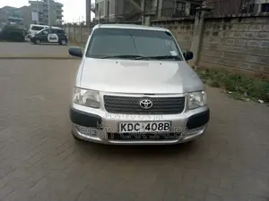 Toyota Succeed SV Premium 2014 Silver
