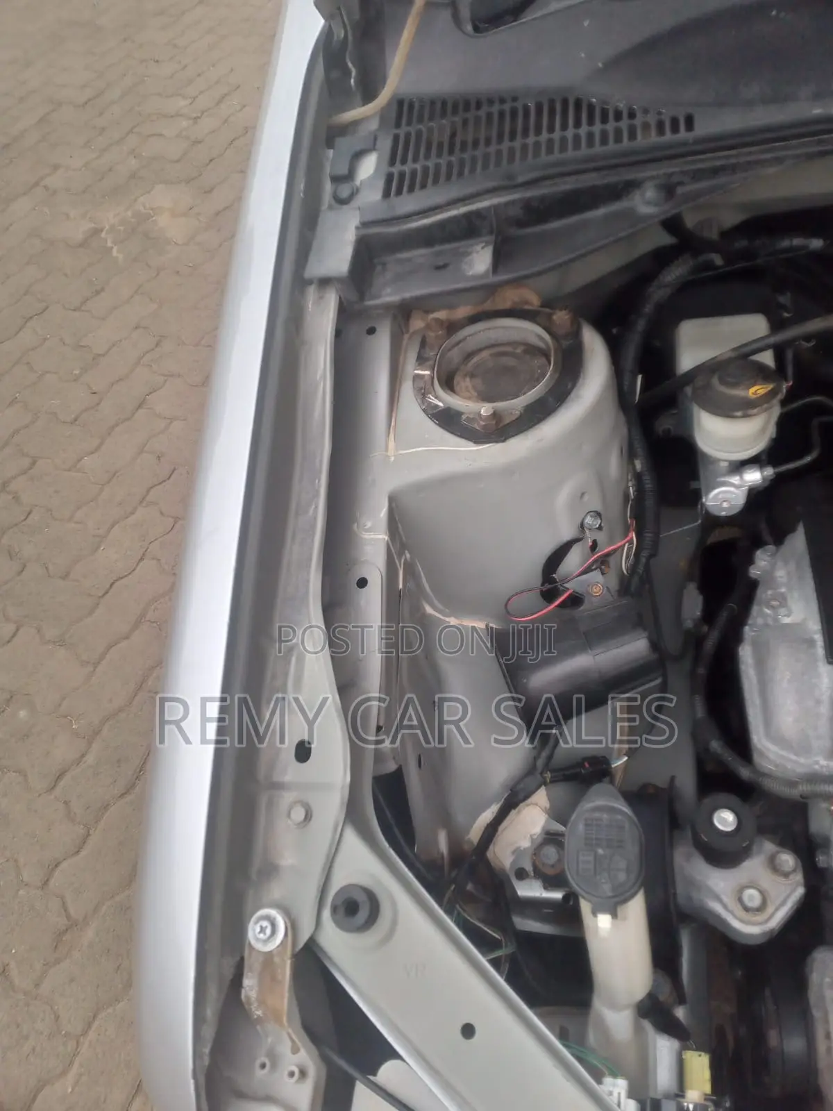 Toyota Succeed SV Premium 2014 Silver